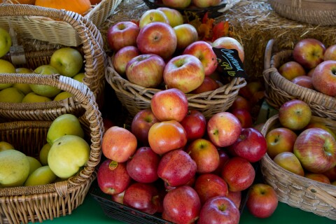 Appels in mand